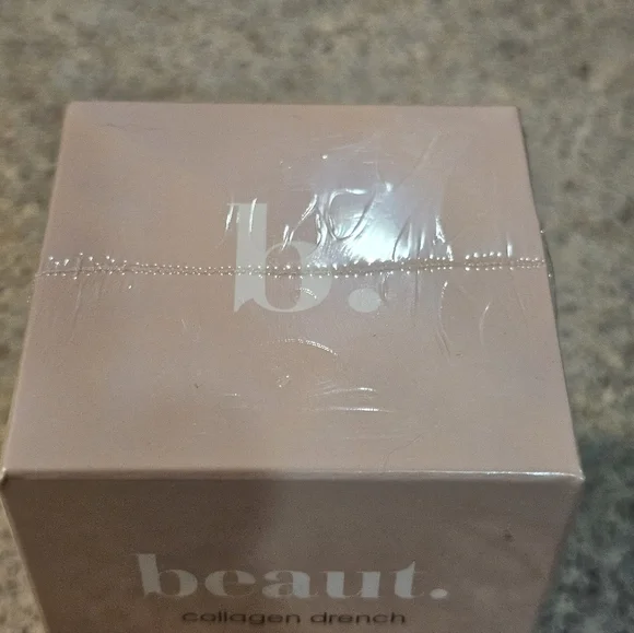 Collagen Drench Daily Moisturizer - Cream - Picture 2 of 2